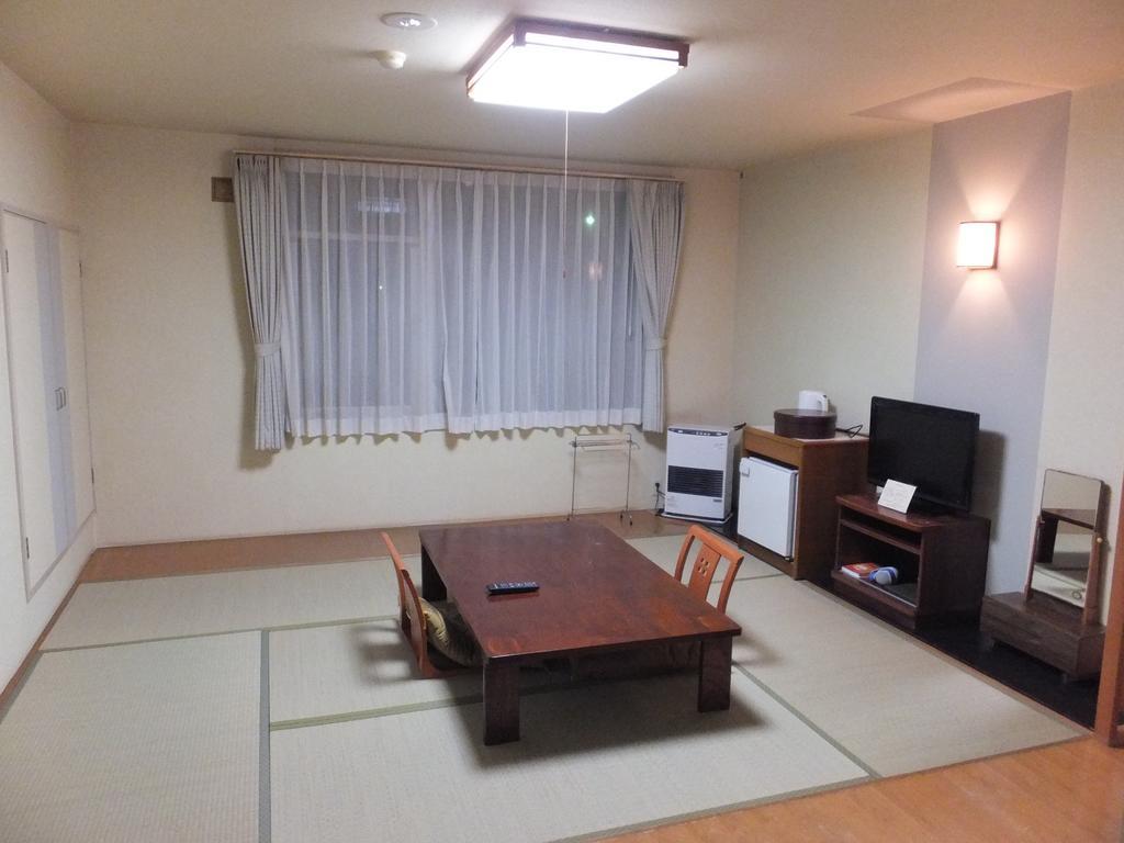 Shari Central Hotel מראה חיצוני תמונה